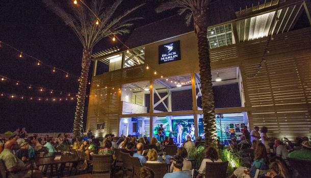 live-music-at-the-on-property-black-marlin-bar-grill