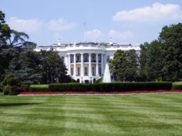 white house outside view