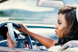 Teen driving accidents - distracted driving