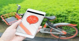 Cellphone using a Bike sharing app