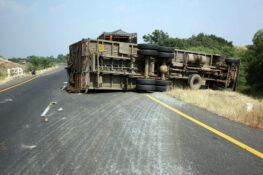 truck rollover accident in Texas